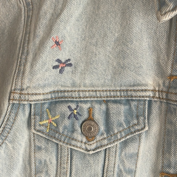 Levi’s Original Trucker Jacket Floral Size M NWT 🌸 - Picture 7 of 12